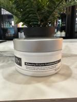 `Balancing Enzymes Exfoliating Mask